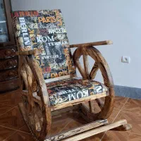 صندلی راک چوبی