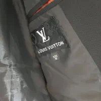 تک کت مشکی|لباس|رشت, جهاد|دیوار