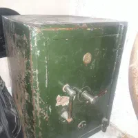 گاو صندوق ۱۵۰ کیلویی