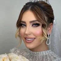 میکاپ و شینیون تخصصی (با مناسب ترین قیمت )|خدمات آرایشگری و زیبایی|خرم‌آباد, |دیوار