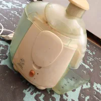 آبمیوه گیر
