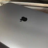 مک بوک ۲۰۱۹ / core i9 / یک ترابایت / ۱۶ اینچ