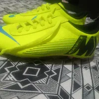 کفش فوتبال 41|کیف، کفش، کمربند|شهریار, شهرک عباس پور|دیوار