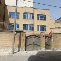 450متر زیر بنا در5واحدمستقل