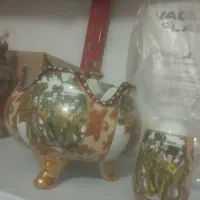 آجیل خوری قدیمی