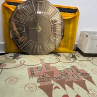 ساعت دیواری