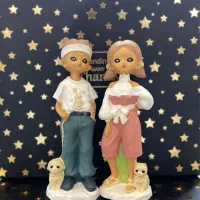 مجسمه دختر و پسر