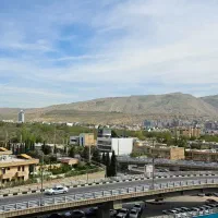 اجاره صندلی ،تخت ،میز ناخن از سالنی امن و آرام