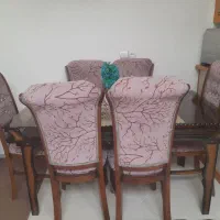 میز نهار خوری ۶ نفره کم کار وسالم