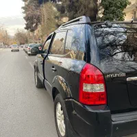 توسان ( مشکی ) 2008