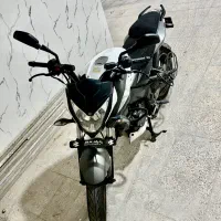 Ns200|موتورسیکلت|شیراز, رکن‌آباد|دیوار