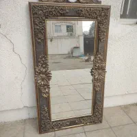 اینه قدی و میز