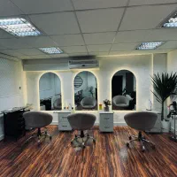 اجاره صندلی در سالن زیبایی