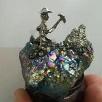 سنگهای زینتی با آدمک معدن کار|کلکسیون اشیاء عتیقه|رفسنجان, |دیوار