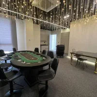 عمارت هوشمند مایرو|اجارهٔ کوتاهمدت ویلا و باغ|تهران, صادقیه|دیوار