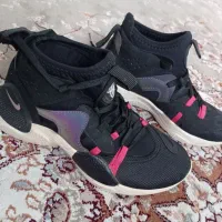 کتانی اورجینال سایز۳۷