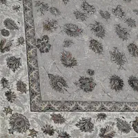 یک جفت فرش ۱۲۰۰ شانه