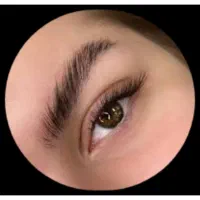 تخفیف ویژه ی آموزش  کاشت مژه