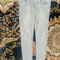 شلوار لی کلا دو بار پوشیده|لباس|چهارباغ, |دیوار