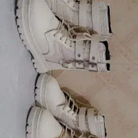 دو جفت پوتین