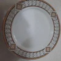 دو دست بشقاب پلو خوری|ظروف سرو و پذیرایی|قم, شاه سید علی|دیوار