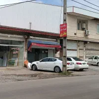 مغازه۴۸ متر بر خیابان اصلی سقف بلند سرویس بهداشتی