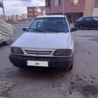 پراید مدل هشتاد عروسک