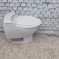 توالت فرنگی دائمی