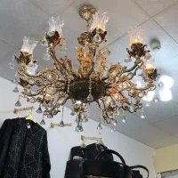 لوستر و دیوار کوب