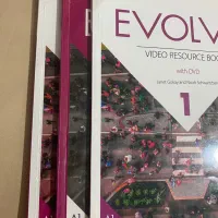کتاب زبان evolve 1 ایوالو
