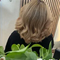 نیازمند مدل رنگ مو