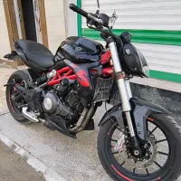 بنلی ۳۰۰دوسیلندر ۹۸ در حد.بدون زمین خوردگی