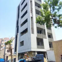 کارگر برای نماکاری