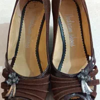 کفش زنانه|کیف، کفش، کمربند|پرند, فاز ۶|دیوار