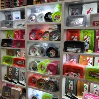 قفسه و‌ ویترین