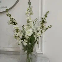 گل و گلدان