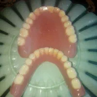 دندان مصنوعی استفاده  نشده