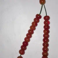 تسبیح کهربا کهنه