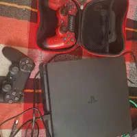 فروش یک عدد ps4 پنج ساعت کارکرده