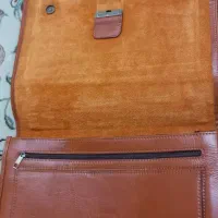 کیف تمام چرم|کیف، کفش، کمربند|پرند, فاز ۶|دیوار