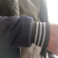 سوییشرت|لباس|قم, قلعه عموحسین|دیوار