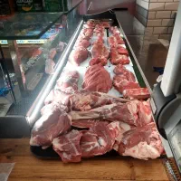 قطعه بندی مرغ و گوشت قرمز|عمده‌فروشی|رشت, جهاد|دیوار