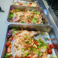 استخدام ، کمک اشپز حرفه ای  ، جهت کار در اشپزخانه|استخدام خدمات فروشگاه و رستوران|سنندج, |دیوار