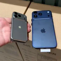 مینی ایفون 17پرومکس با تمام لوازم