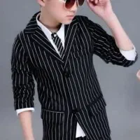 نیازمند فروشنده خانم نیمه وقت تایم عصر