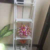 استند گل به همراه دو گلدان گل  مصنوعی