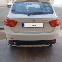 کوییک R سفید سقف مشکی مدل 1400|خودرو سواری و وانت|قم, مجیدیه|دیوار