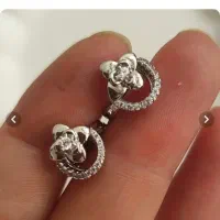 گوشواره گم شده طلا سفید