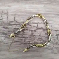 دستبند نو فاکتور دارد۱۵۰ بالا تابلو