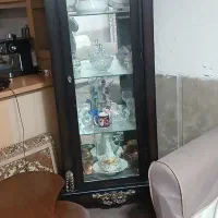 ویترین و کمد لباس